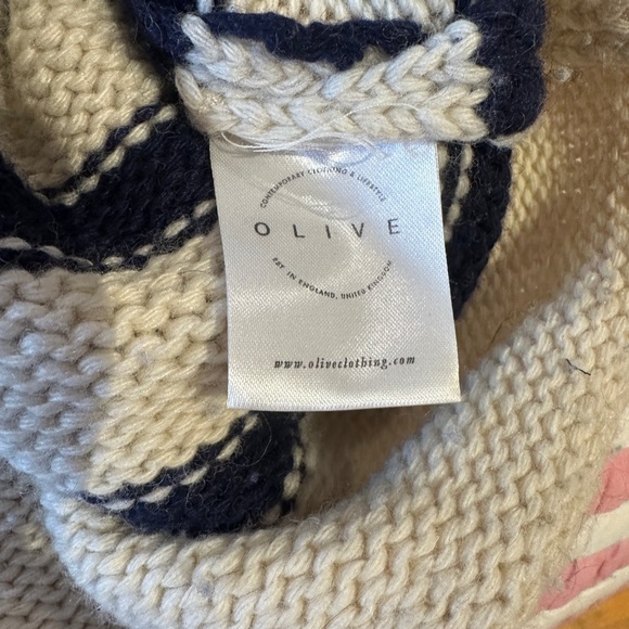 Olive wool roll neck striped sweater size large.  Worm once. - Picture 4 of 9